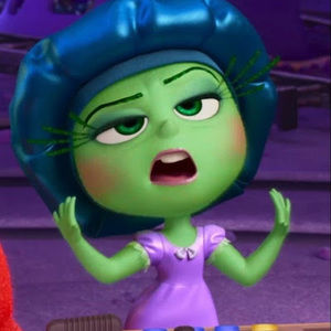 Meet your Posher, Mia